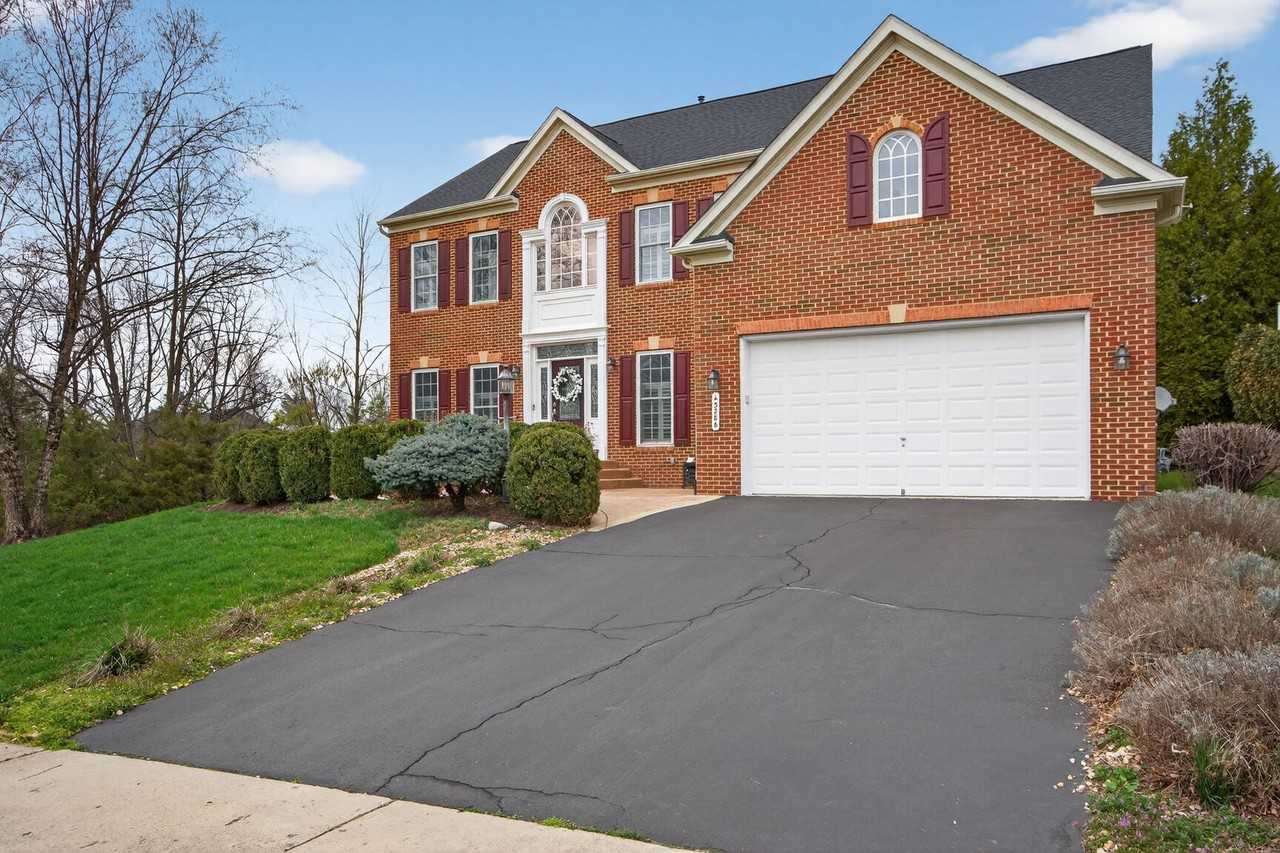 43286 Canal Creek Pl #1 - Photo 2 of 50