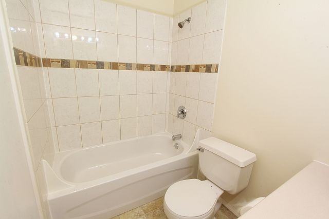 Villa Eve Townhomes - Photo 4 of 7