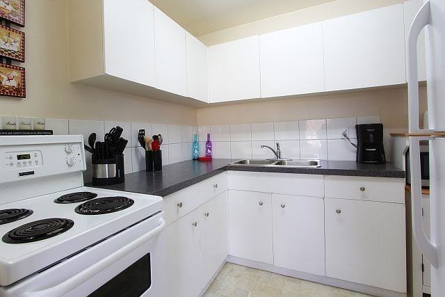 Villa Eve Townhomes - Photo 5 of 7