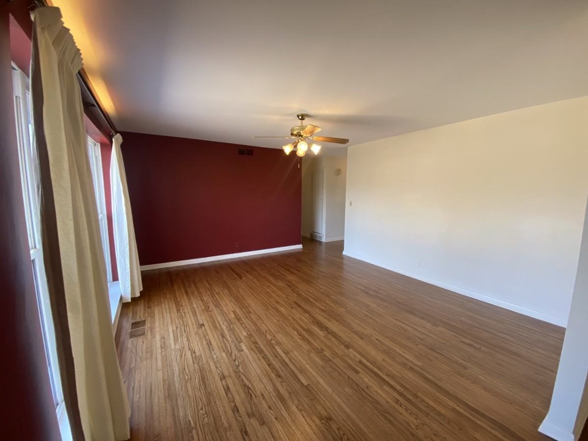 5363 E 28th St #1 - Photo 4 of 21