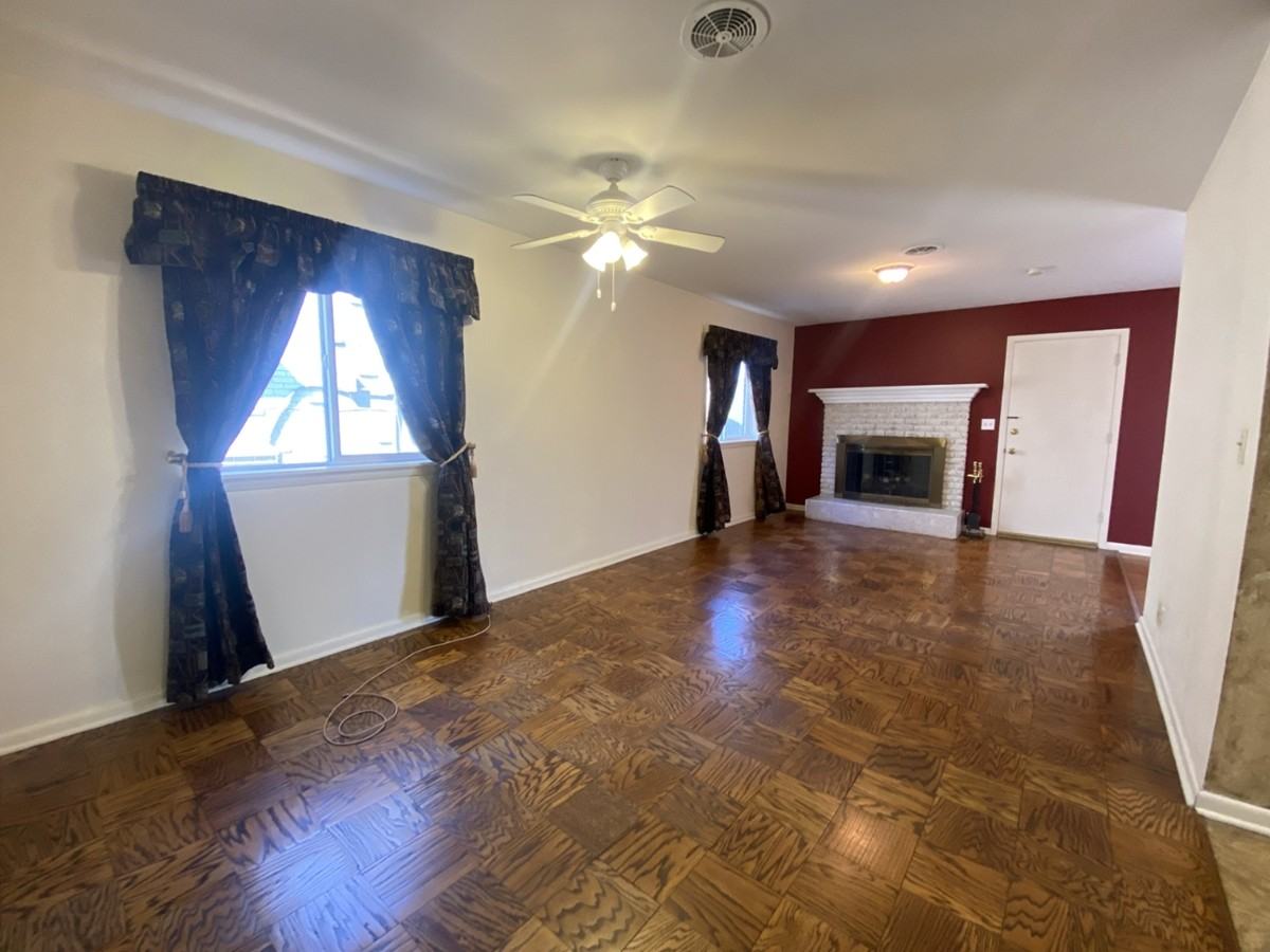 5363 E 28th St #1 - Photo 5 of 21