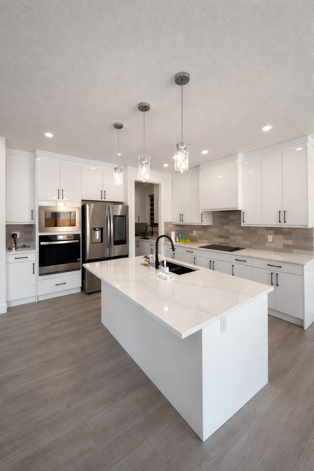 4 Bed | 3 Bath Main Floor Single Family Home - Photo 4 of 20