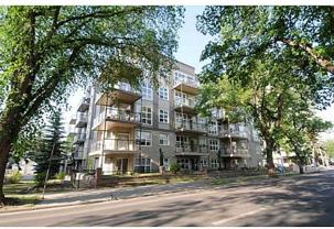 8619 111 St Nw - Photo 1 of 1