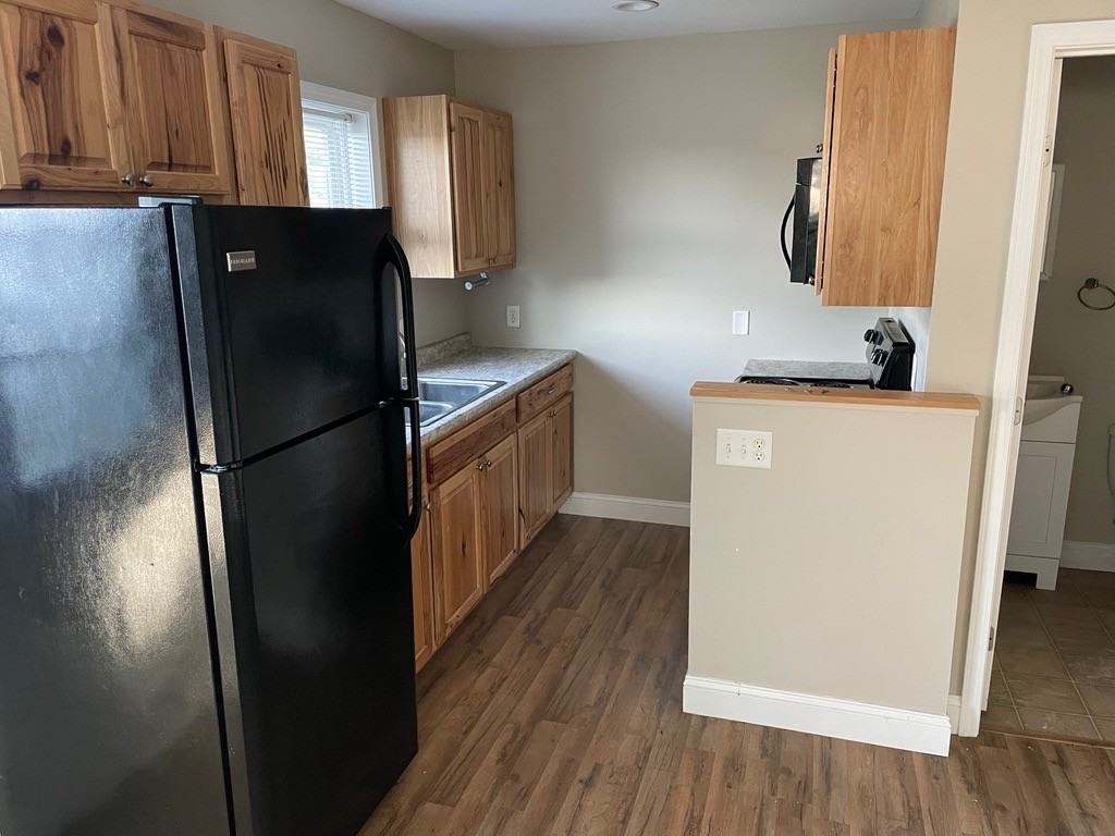 78 Suncrest Ter - Photo 5 of 6