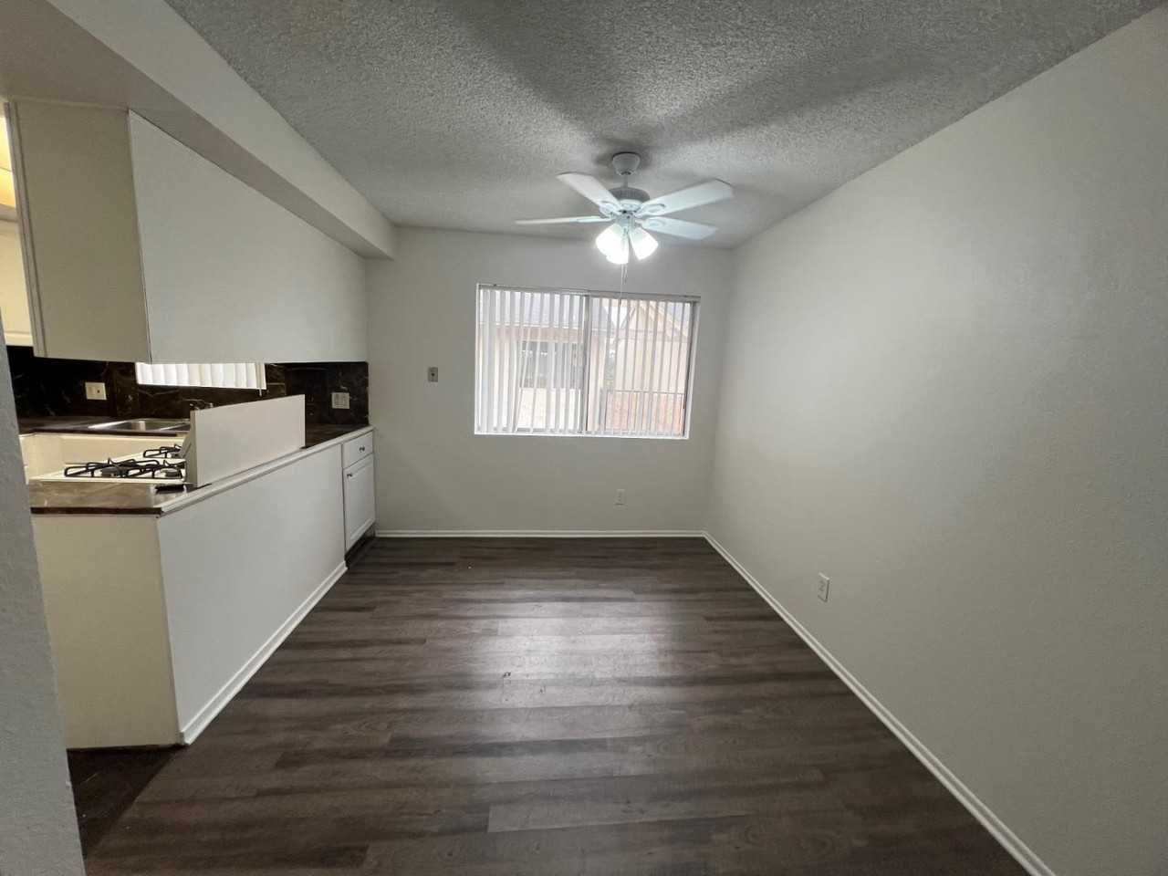 2140 Via Robles - Photo 7 of 11