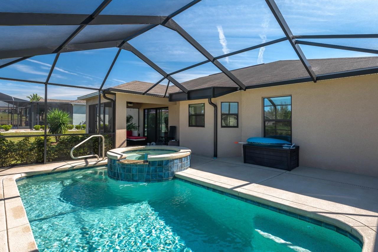 343 Dinner Lake Ct - Photo 7 of 20