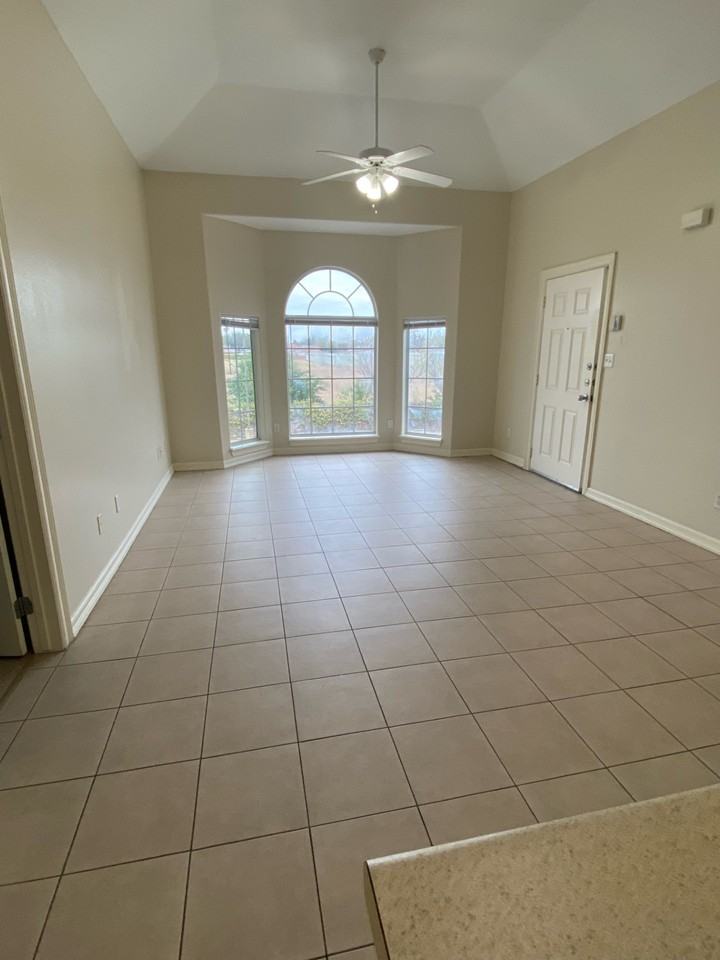 301 E Camellia Ave Apt 207a #207A