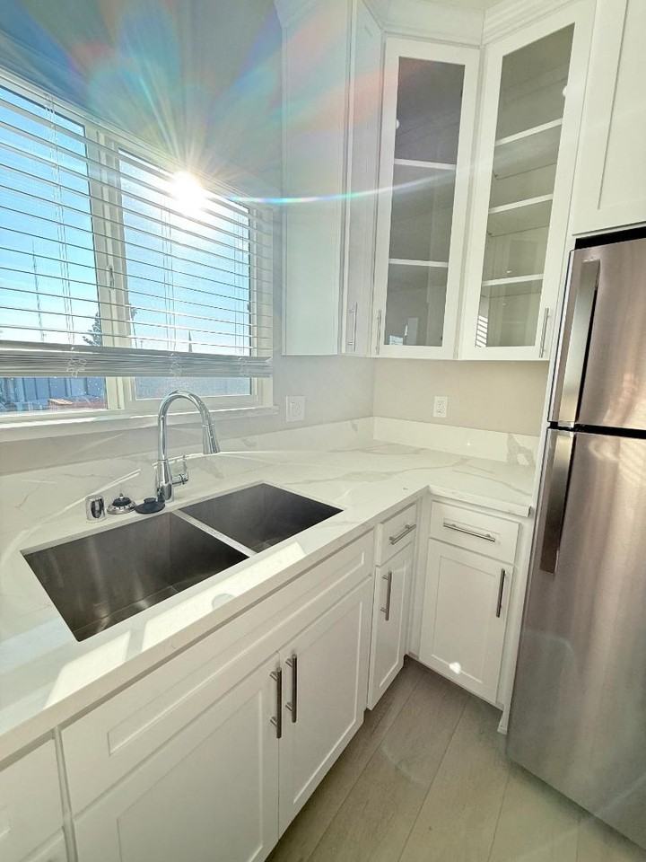 Harris Ave - Photo 3 of 10