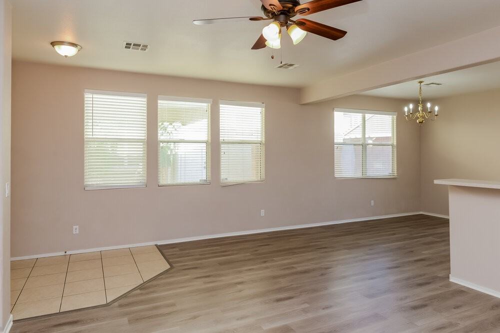 332 Plum Horse Ave - Photo 4 of 16