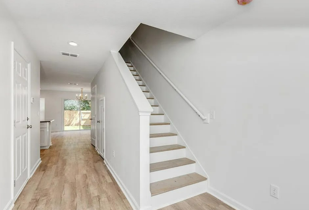 3585 Drexel St #1 - Photo 2 of 15