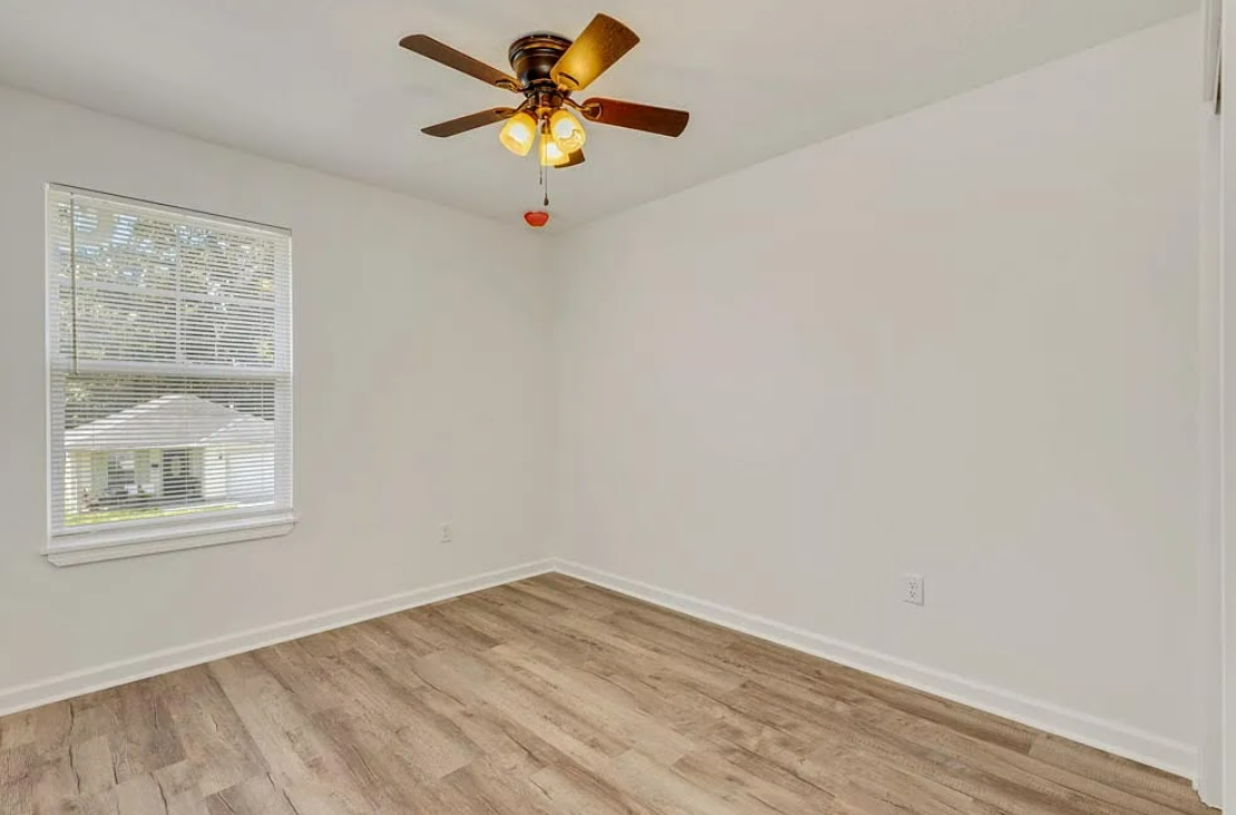 3585 Drexel St #1 - Photo 4 of 15