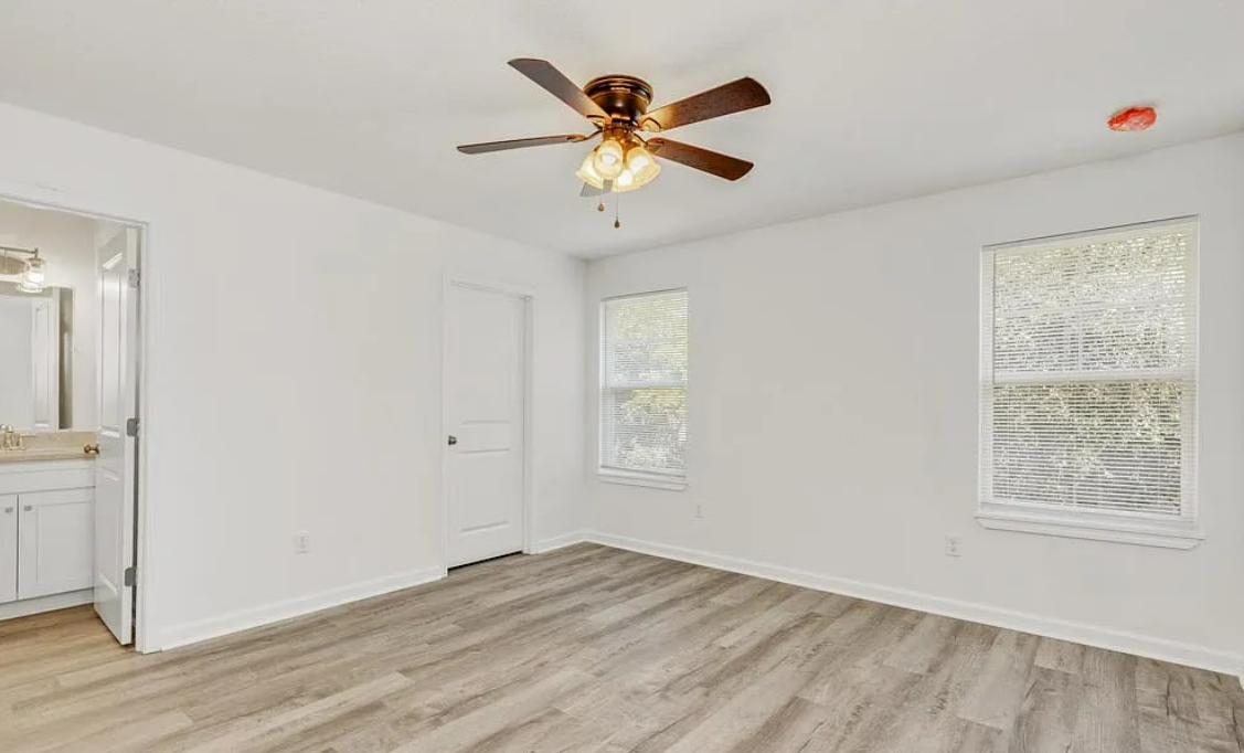 3585 Drexel St #1 - Photo 5 of 15