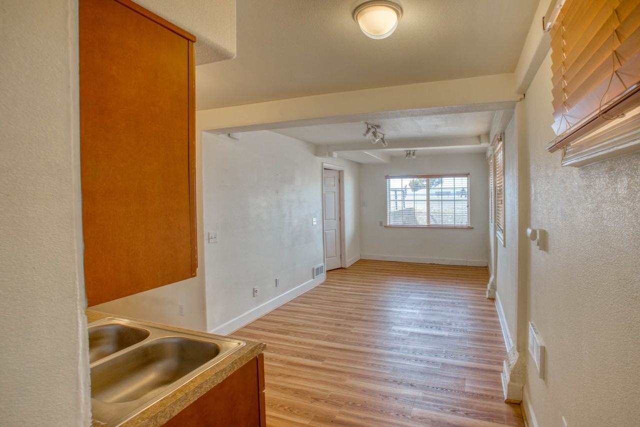 2136 Alki Ave Sw #103 - Photo 5 of 20