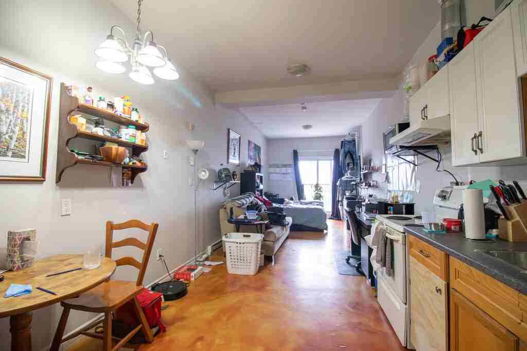 108 St. Paul St - Photo 2 of 9