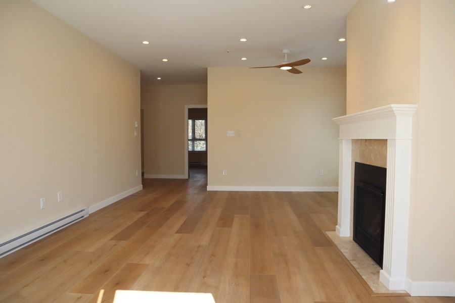 2253 Welcher Ave #403 - Photo 5 of 42