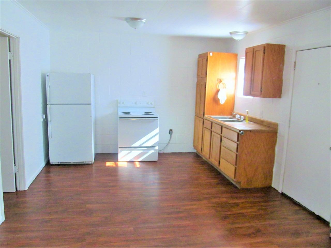 Holly Oak St #1028 - Photo 2 of 41