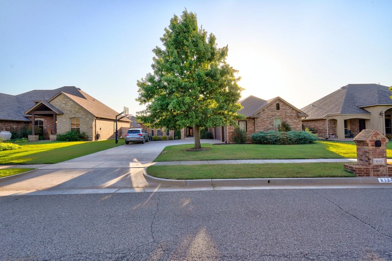 812 Ryan Rd #1 - Photo 3 of 50