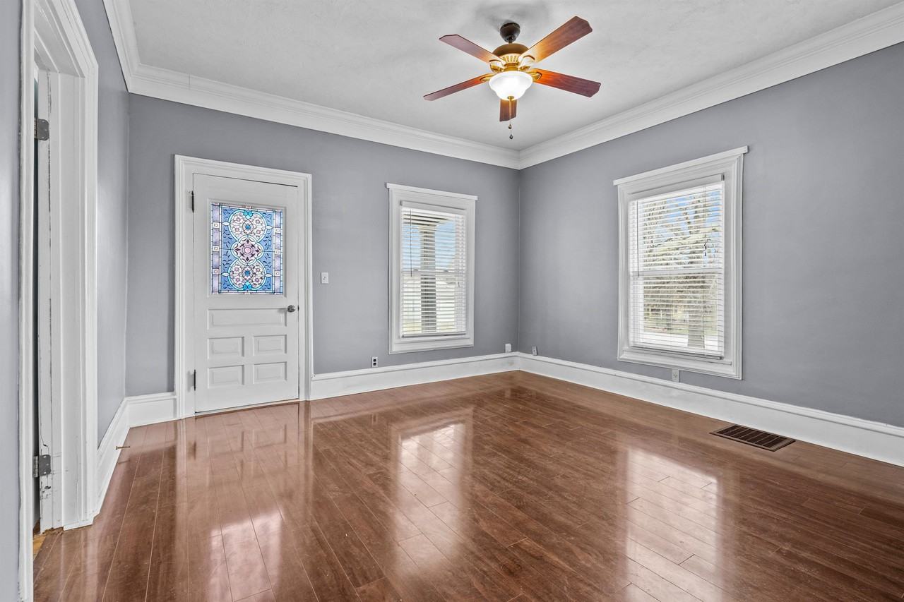 116 Olive St #1 - Photo 6 of 9