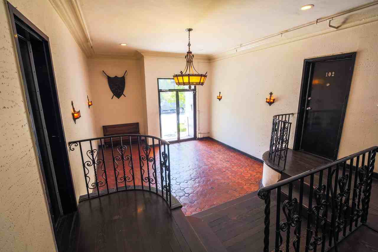 Casa Bella & Plaza Cordova - Photo 2 of 14