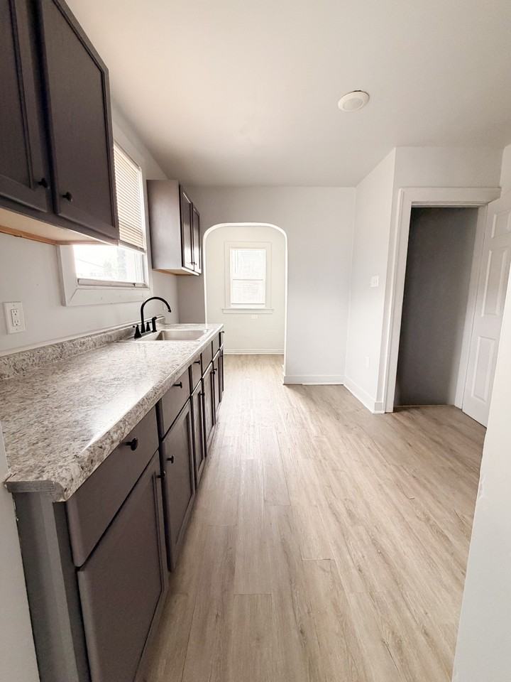 15327 Cheyenne St #1 - Photo 6 of 16