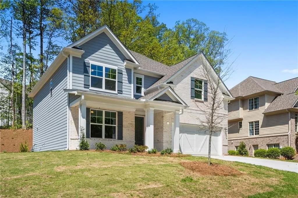 382 Riverwood Dr - Photo 2 of 30