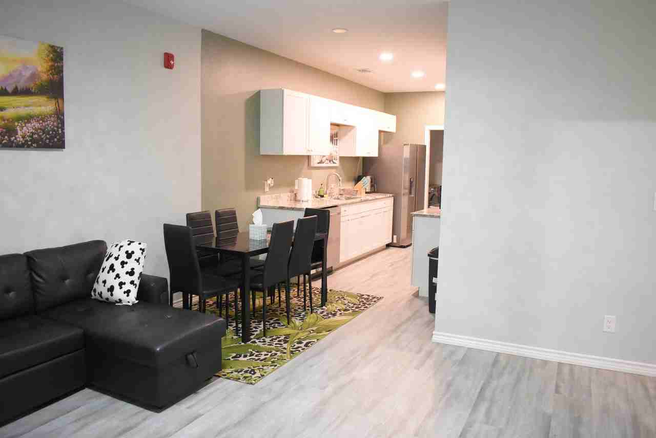 1905 Banita St #202 - Photo 4 of 14