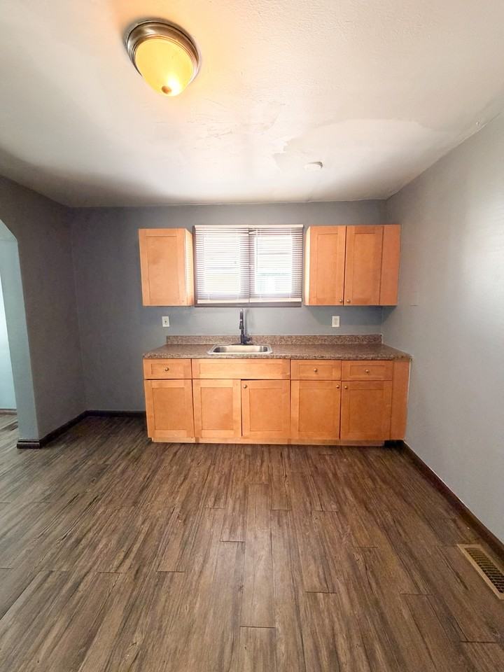 9241 Boleyn St #1 - Photo 6 of 13