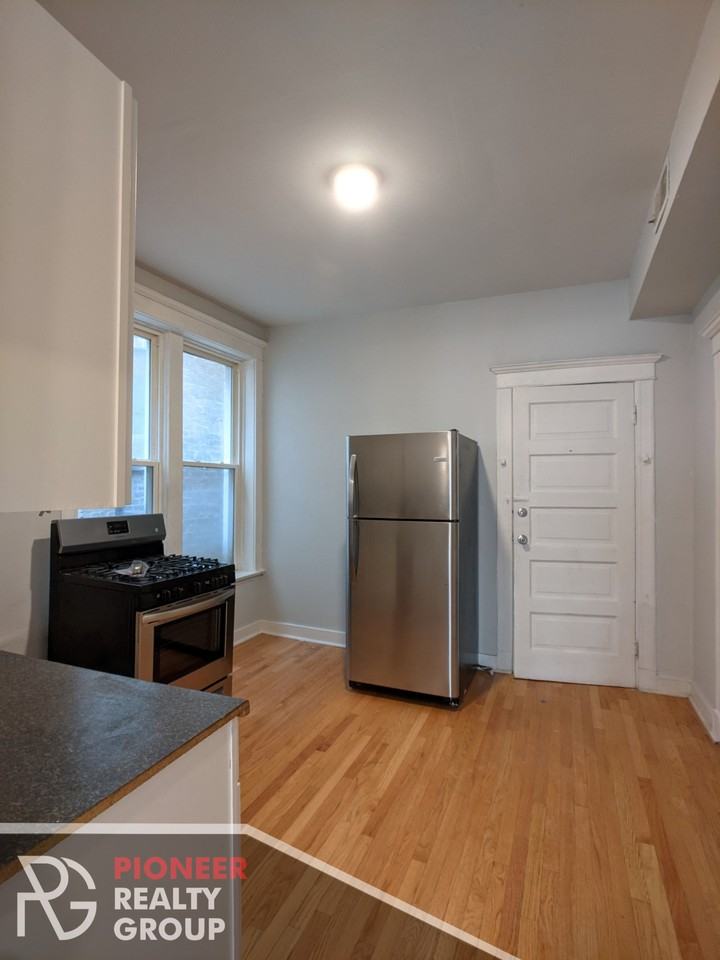 3544 N. Halstead - 2F #3544-2F - Photo 3 of 19