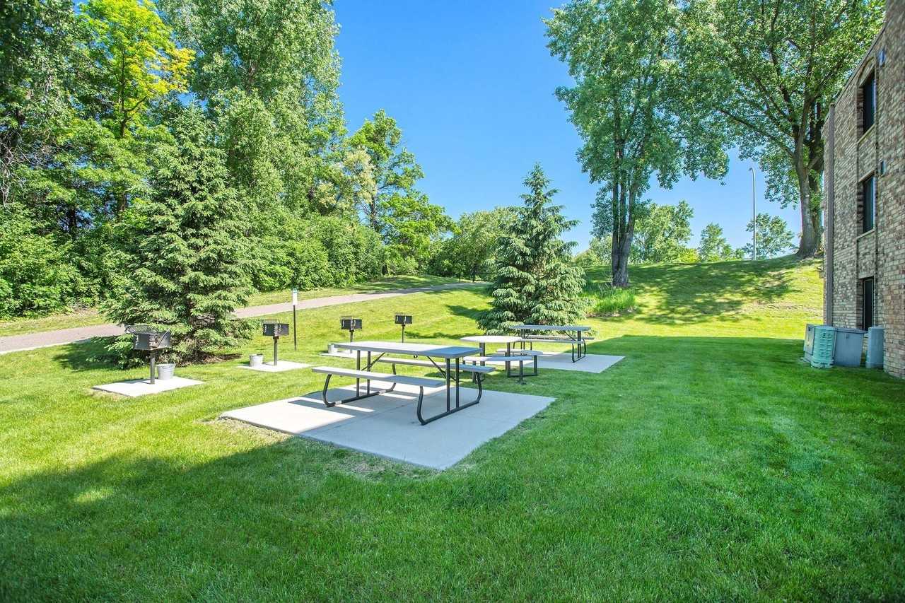 Cedar Valley Apartments - Photo 6 of 14