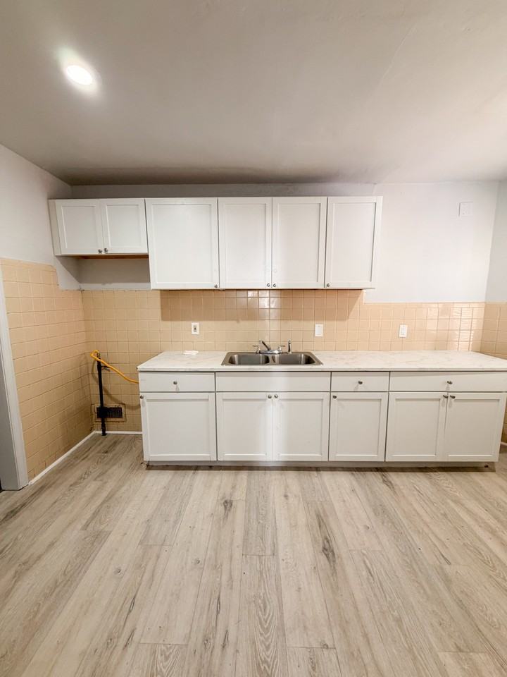 18961 Steel St #1 - Photo 3 of 15