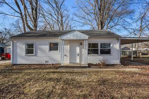 featured image of 1902 Meadow Dr #1