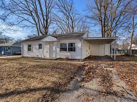 1902 Meadow Dr #1 - Photo 2 of 28