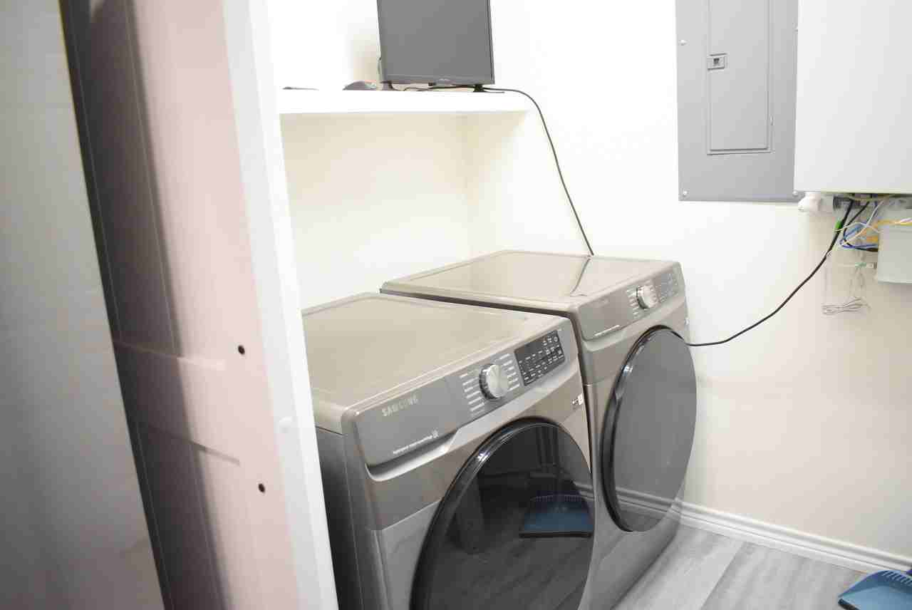 1905 Banita St #102 - Photo 4 of 16