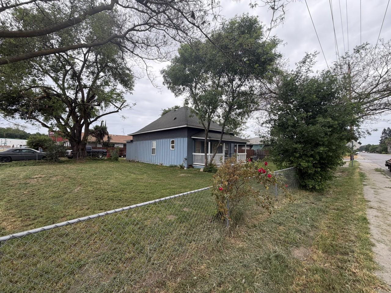 10046 Larkin Rd #1 - Photo 3 of 14