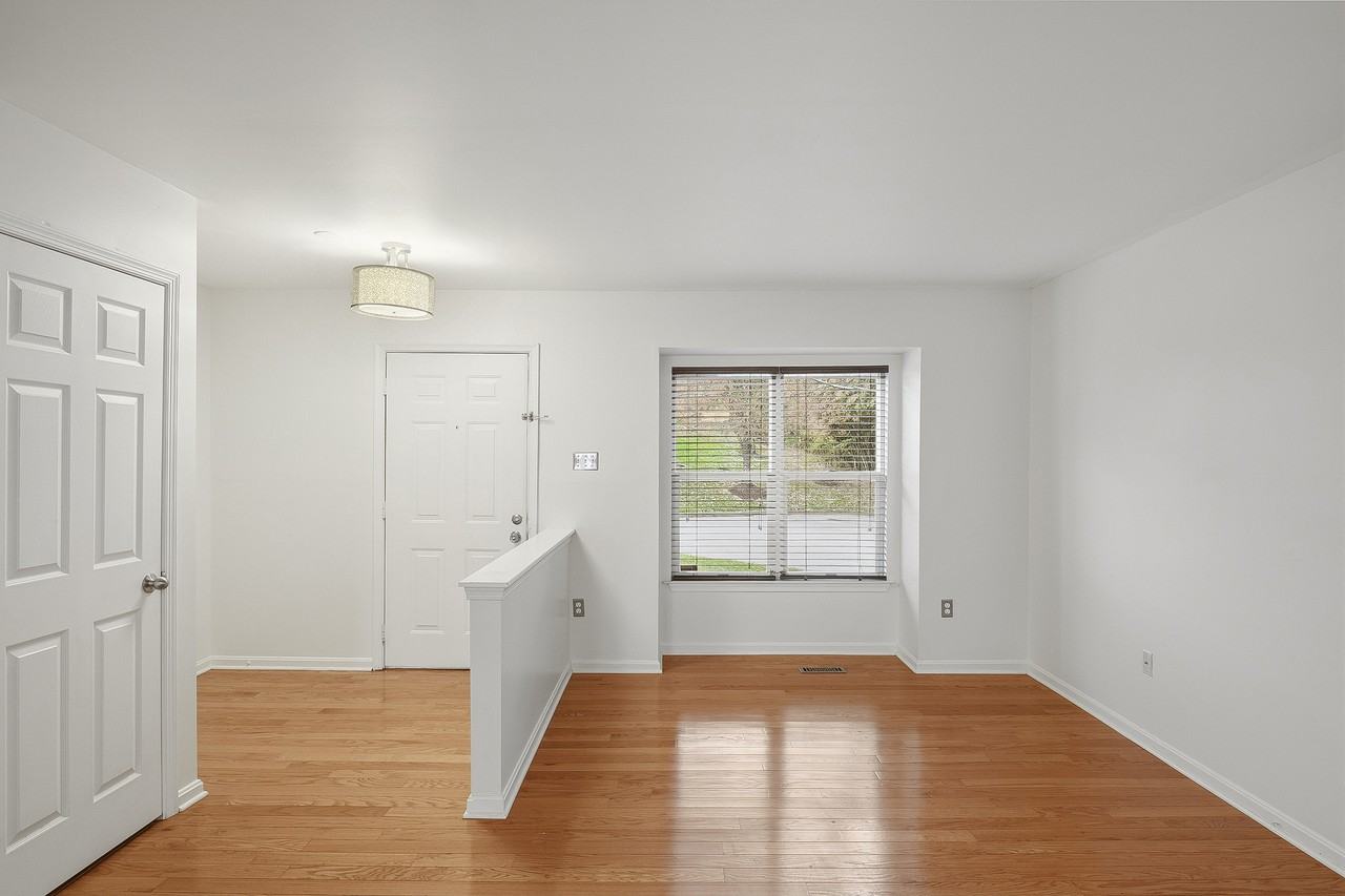 1 Lanhill Ct #1 - Photo 5 of 30