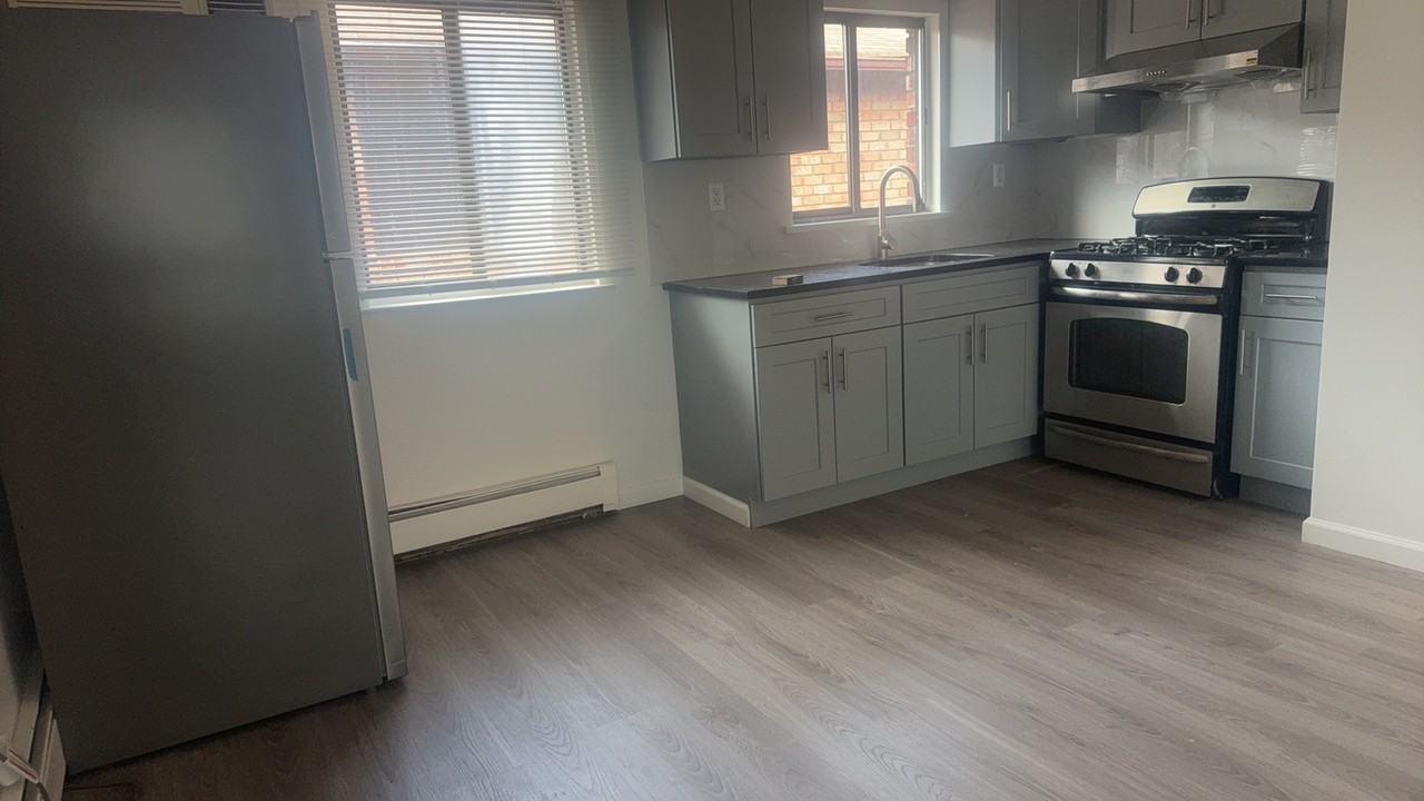 79 Pompey Ave Apt 2l #2L - Photo 6 of 9