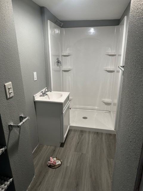837 Niagara St #1 - Photo 5 of 6
