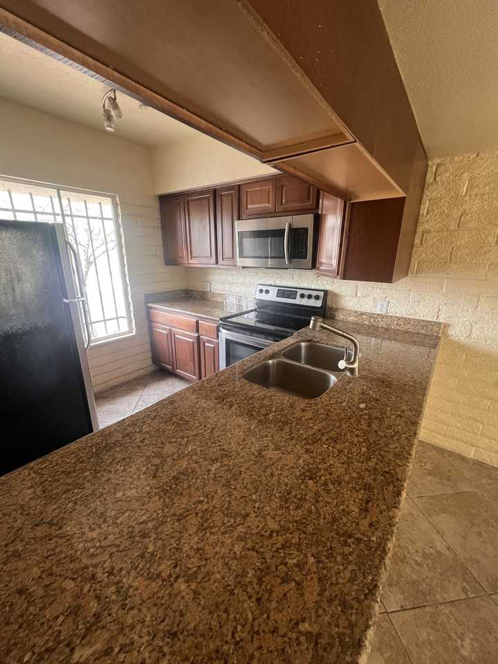 1307 S Copias Way #1 - Photo 7 of 12