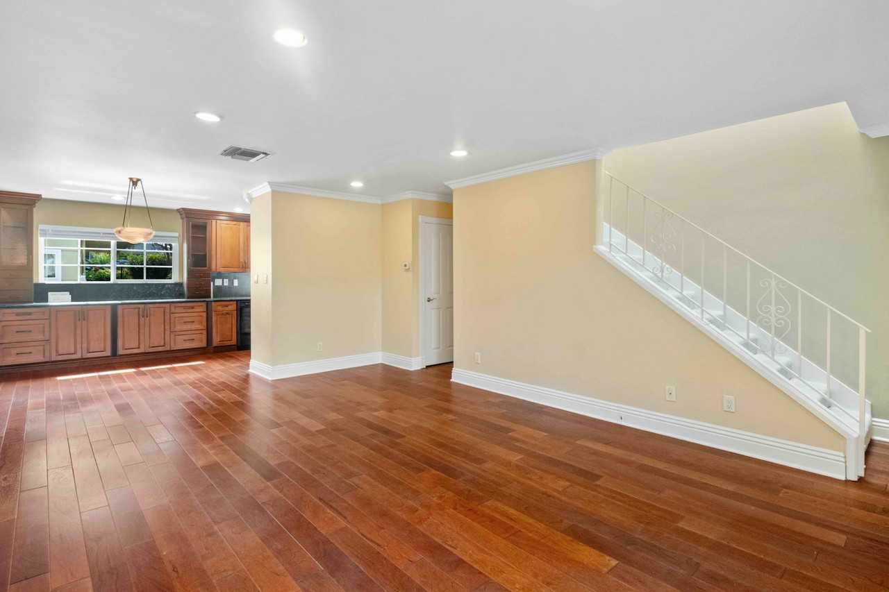 5215 Sepulveda Blvd #1 - Photo 6 of 48