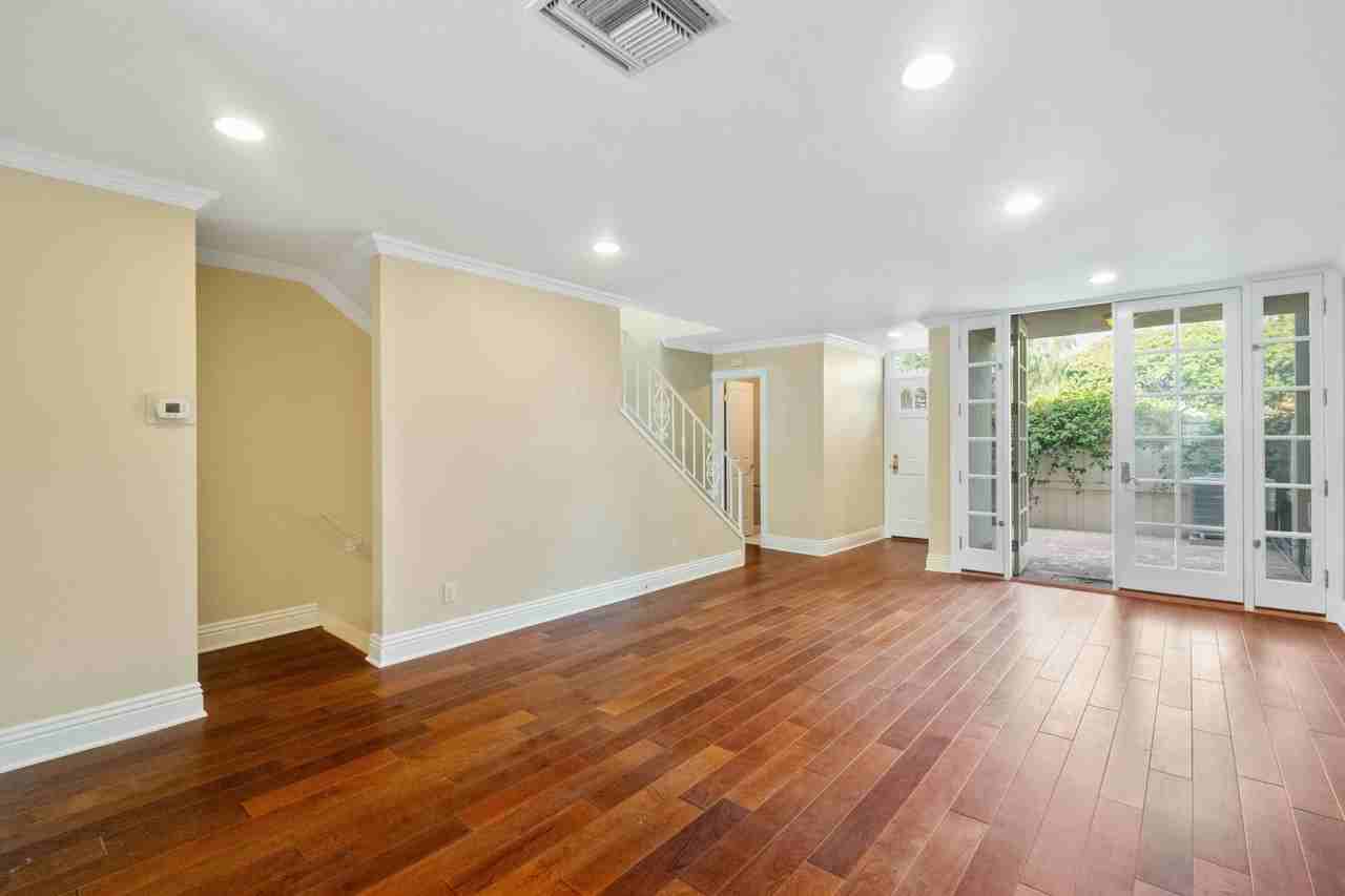 5215 Sepulveda Blvd #1 - Photo 7 of 48