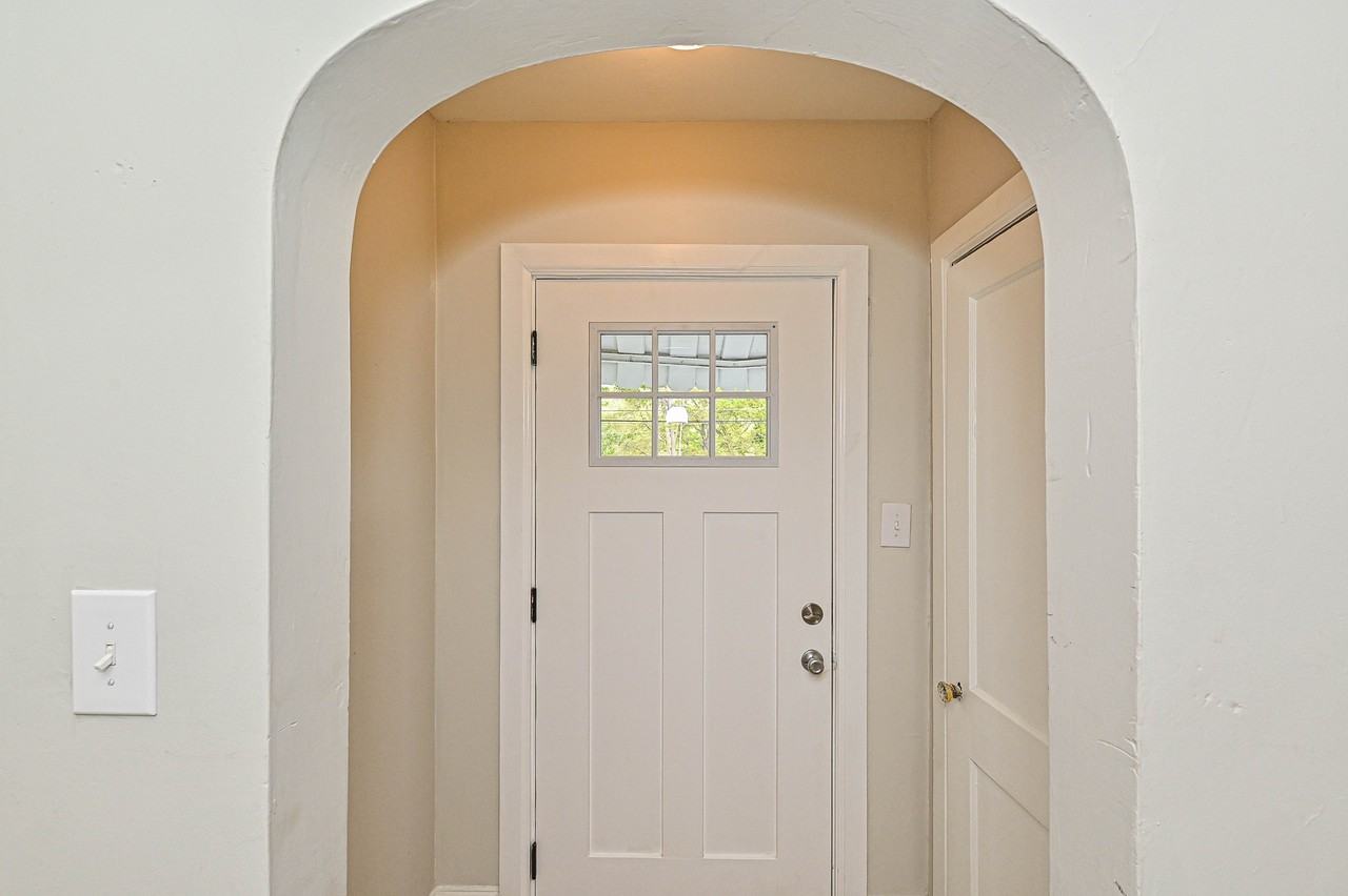 3108 Rush Ave #1 - Photo 2 of 25