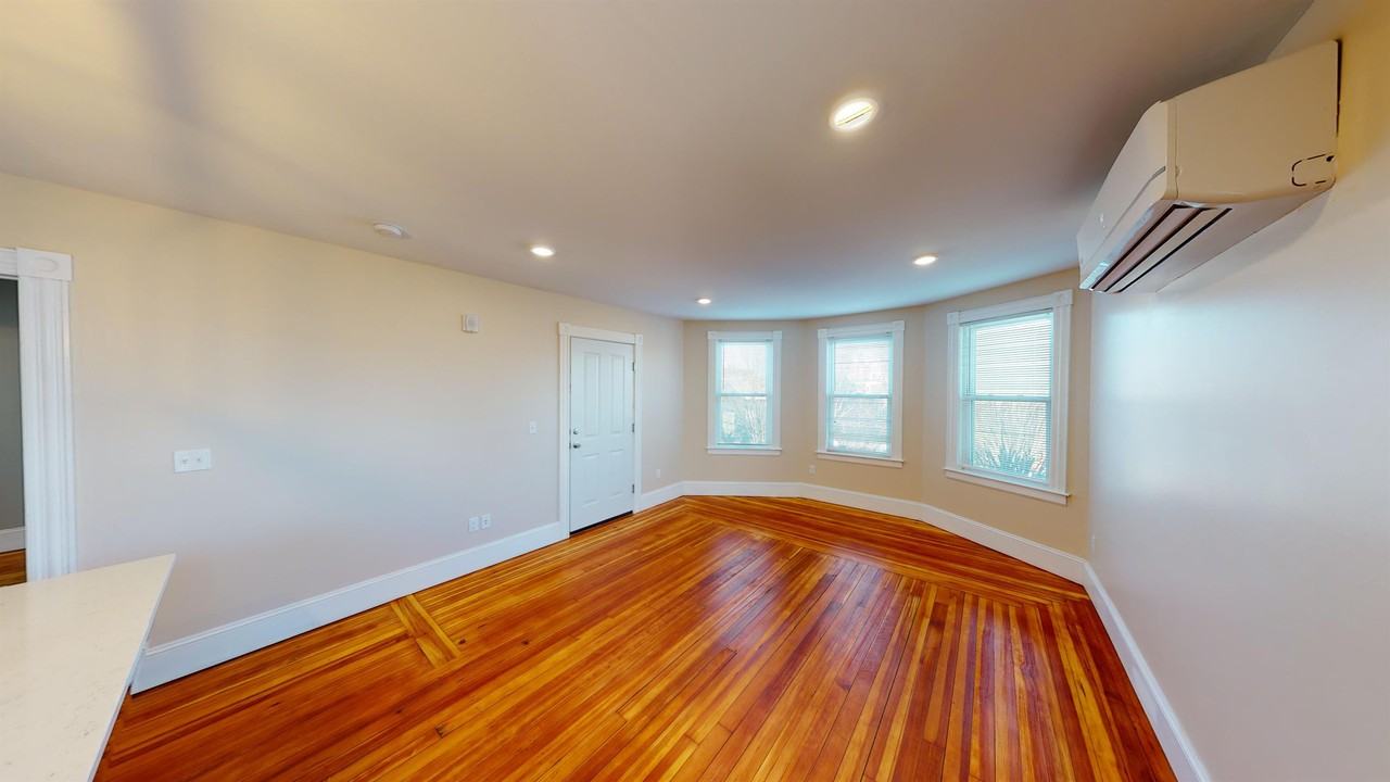 193 Vinton St #193-1F - Photo 5 of 11