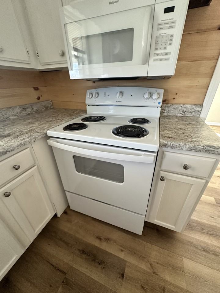 7541 Lafayette Rd #1 - Photo 2 of 20