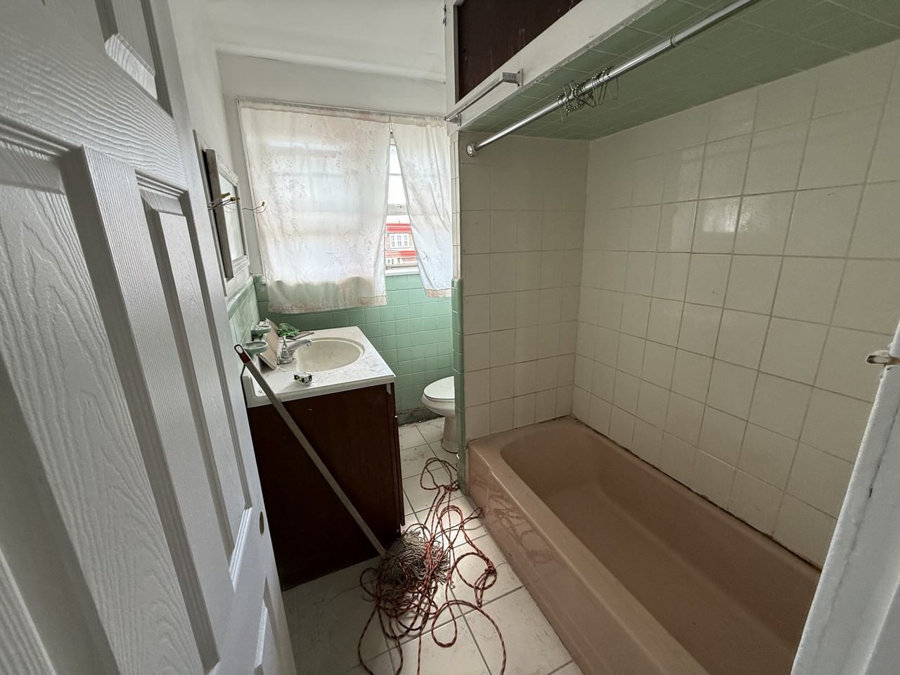 3619 Fremont Ave #1 - Photo 6 of 9