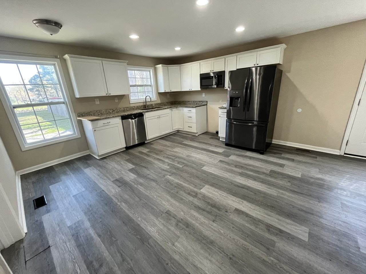 3574 New Manchester Hwy #1 - Photo 3 of 16