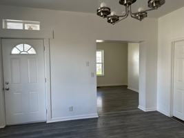 featured image of 41 S Oakley Ave #1