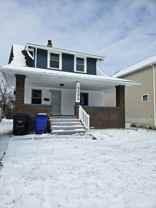 3386 E 134th St #1 - Photo 1 of 1