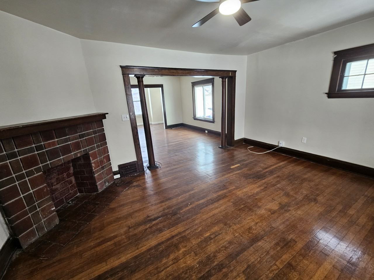 3386 E 134th St #1 - Photo 5 of 24