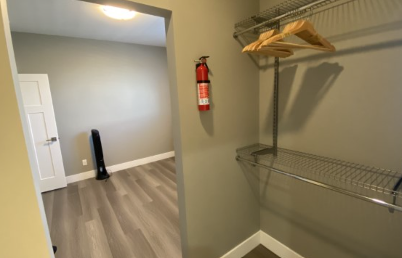 612 Lambert Ave #1 - Photo 4 of 8