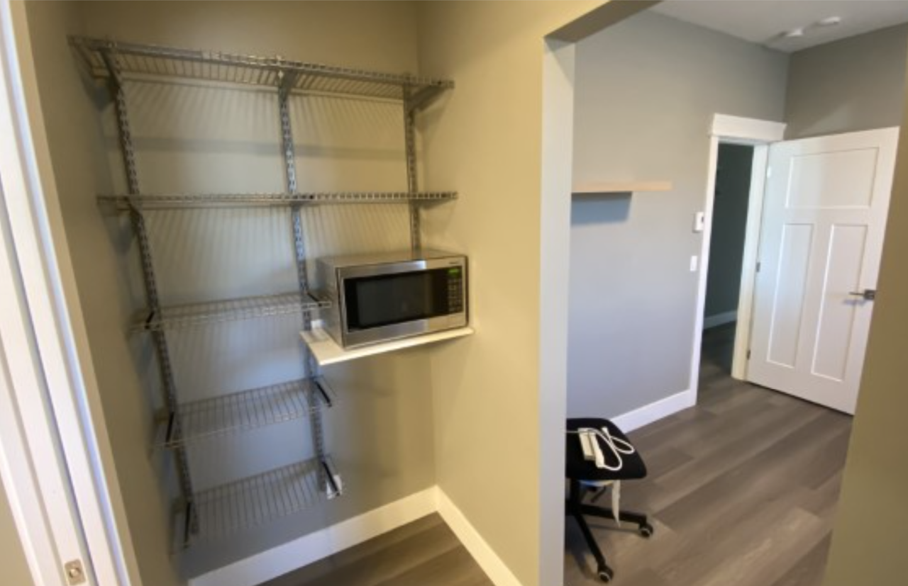 612 Lambert Ave #1 - Photo 5 of 8